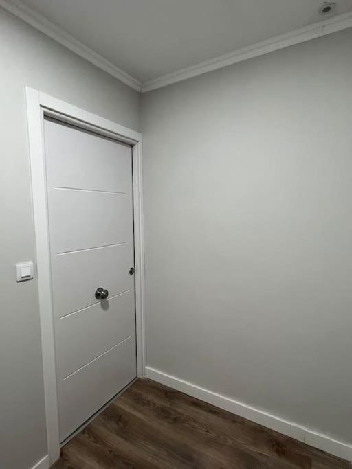 Apartamento Turistico Plaza III Monforte De Lemos Exterior foto
