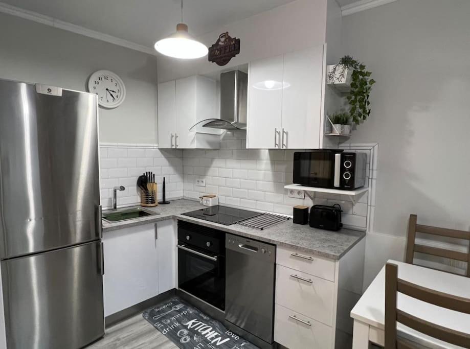 Apartamento Turistico Plaza III Monforte De Lemos Exterior foto